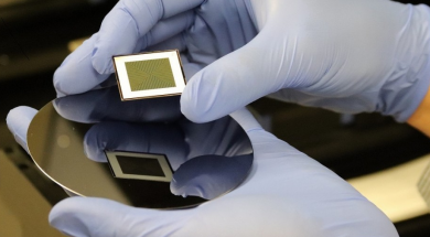 EGEB Scientists develop ‘true’ bifacial solar cells with 29% power output