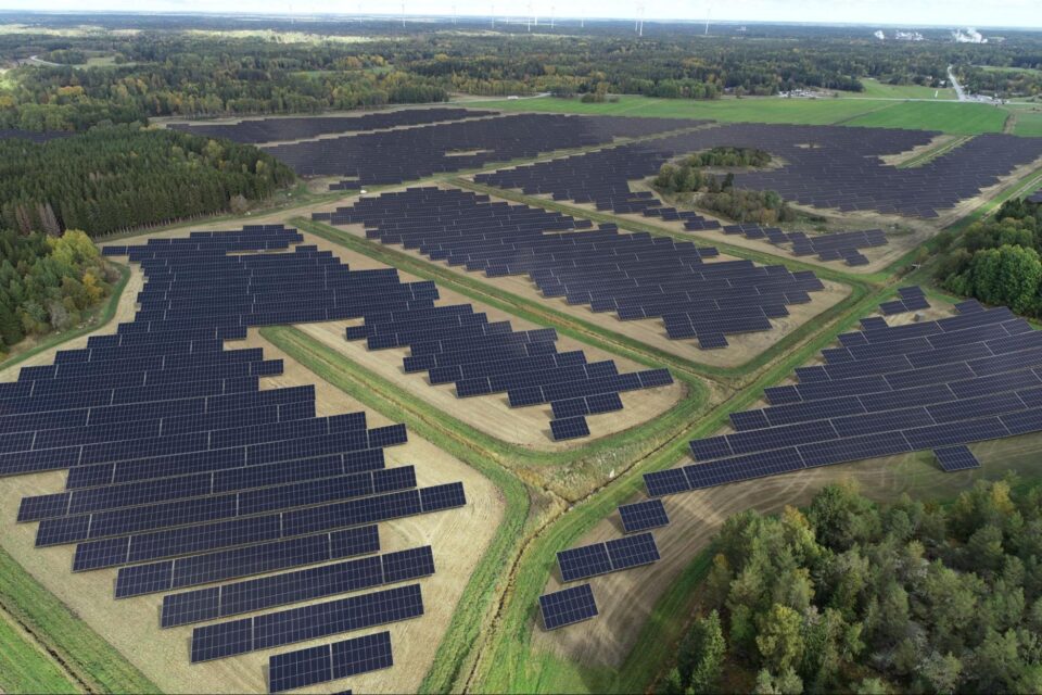 Axfood, Alight sign power purchase deal for Sweden’s biggest solar park – EQ Mag